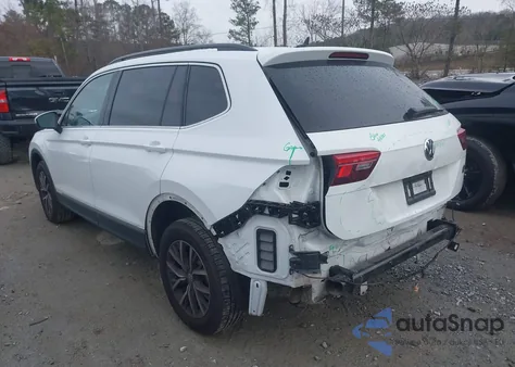 2020 Volkswagen Tiguan 2.0T Se/2.0T Se R-Line Black/2.0T Sel from USA, damaged, VIN 3VV3B7AXXLM019458